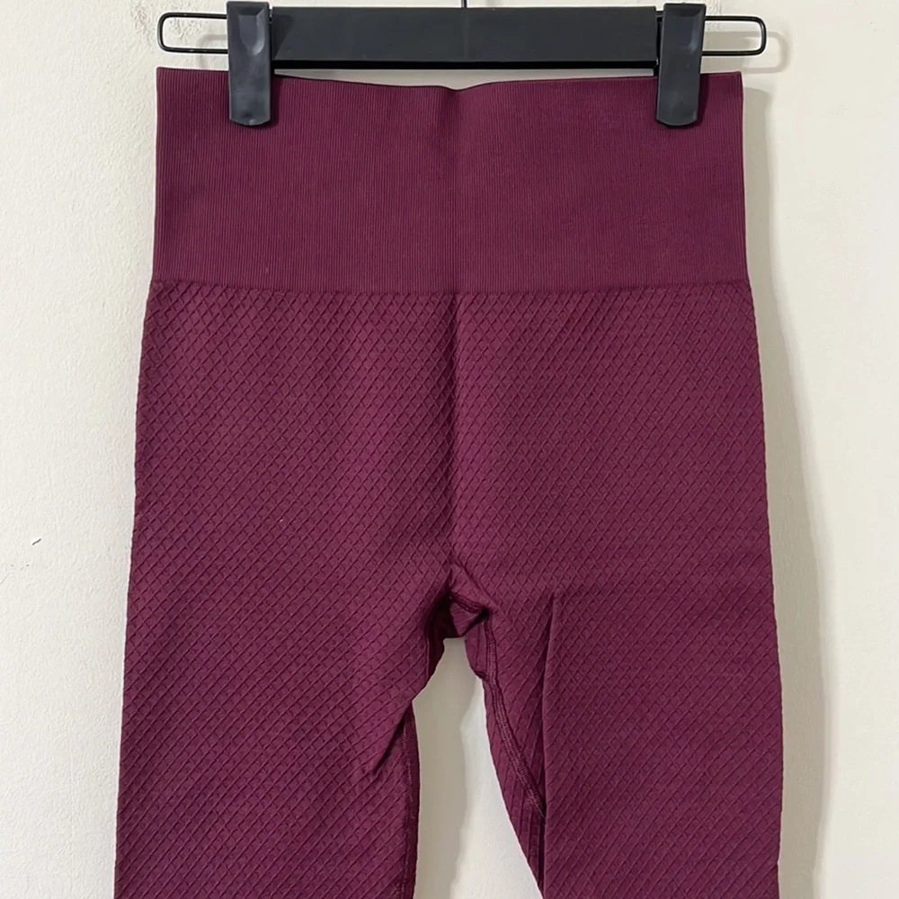 Balance Athletica Quartz Collection Amethyst Seamless Full Length Leggings Sz M - Picture 3 of 8
